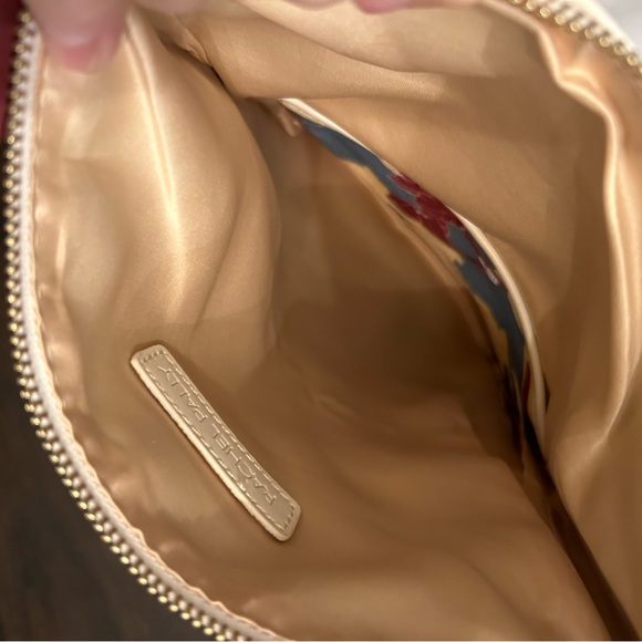 Rachel Pallet Vegan Foldover Clutch. Floral print. - Picture 6 of 7